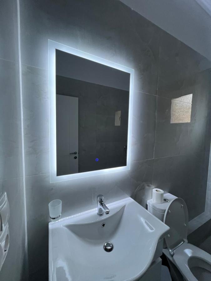 ساراندا Harmony Apartments المظهر الخارجي الصورة