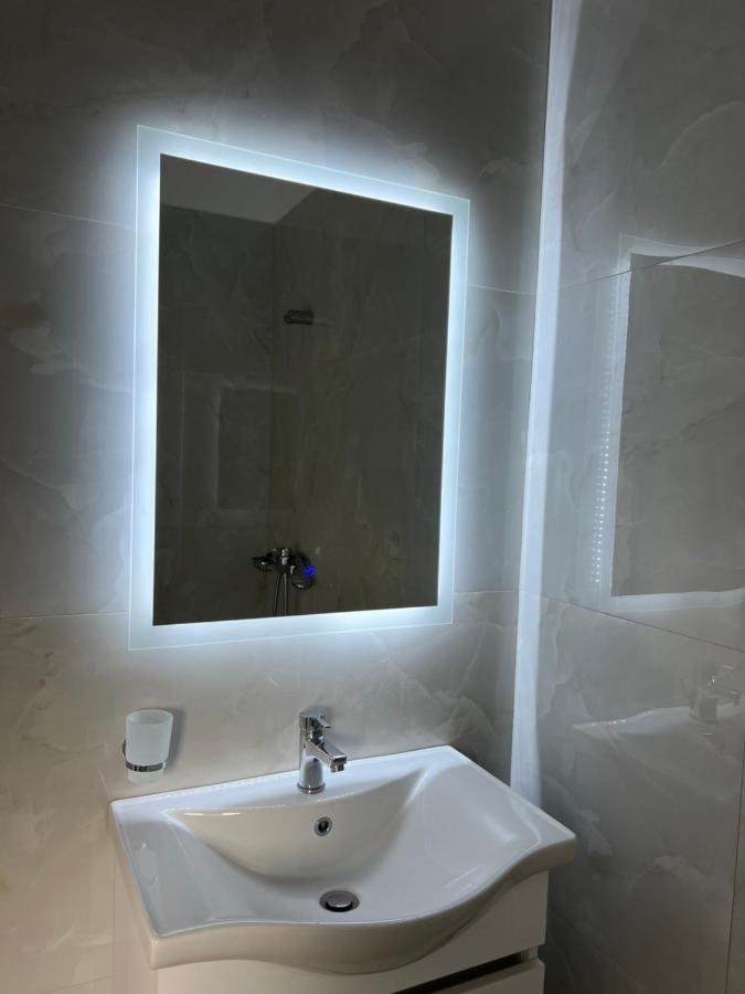 ساراندا Harmony Apartments المظهر الخارجي الصورة