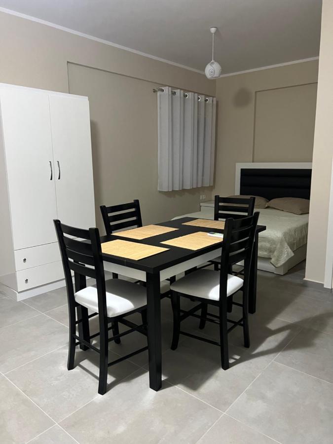 ساراندا Harmony Apartments المظهر الخارجي الصورة