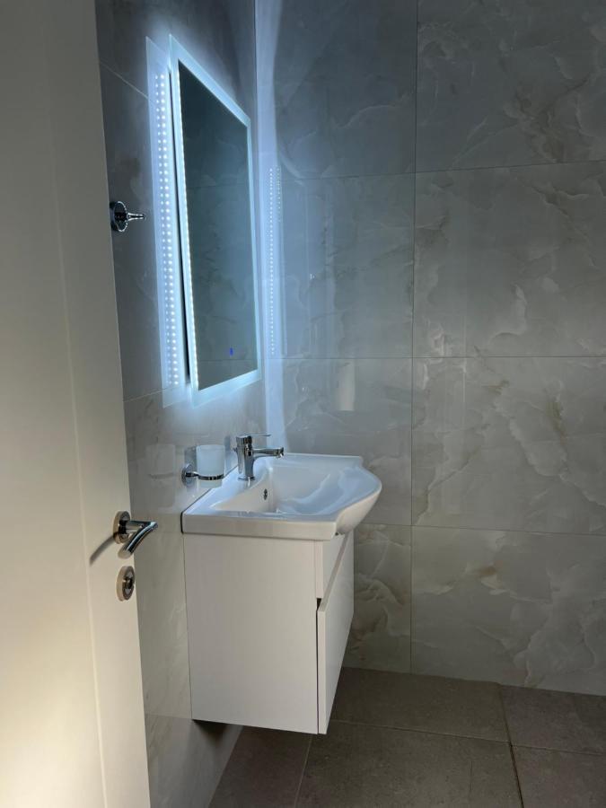 ساراندا Harmony Apartments المظهر الخارجي الصورة